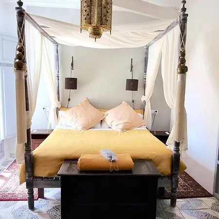 Bed & Breakfast Boutique Numero Cuatro