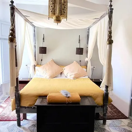 Bed & Breakfast Boutique Numero Cuatro