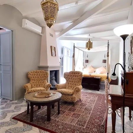 Boutique Numero Cuatro 4*