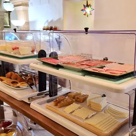 Boutique Numero Cuatro Bed & Breakfast