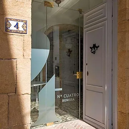 Boutique Numero Cuatro 3*