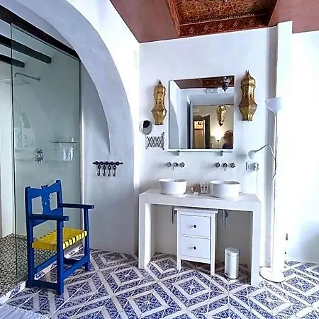 Boutique Numero Cuatro 3*