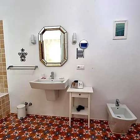 Bed & Breakfast Boutique Numero Cuatro